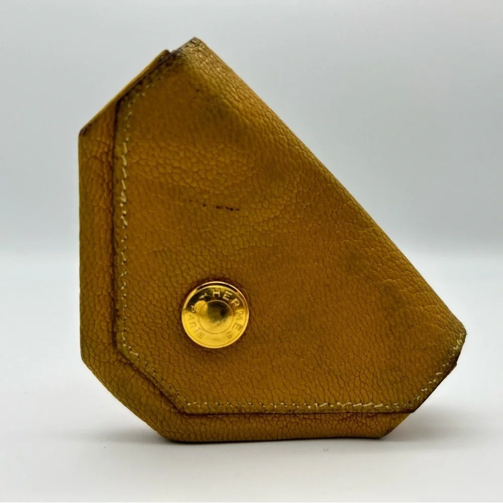 Auth HERMES Le Karan Yuit Coin Purse Yellow Leather F in Square (2002) Rare